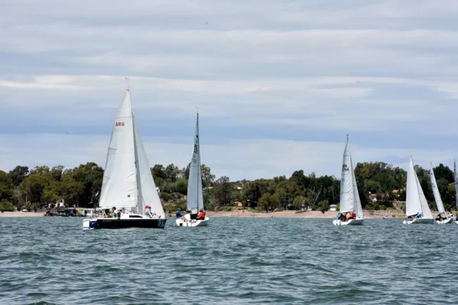 Mendoza 2024 - Regatas del Domingo (12)