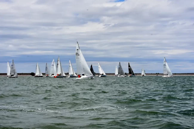 Mendoza 2024 - Regatas del Domingo (5)