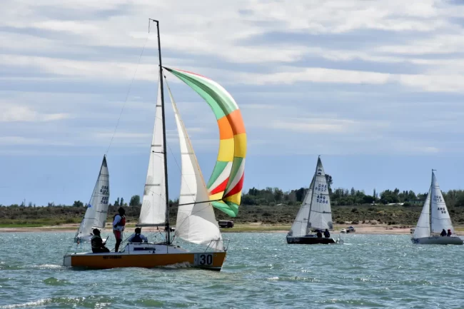 Mendoza 2024 - Regatas del Domingo (96)